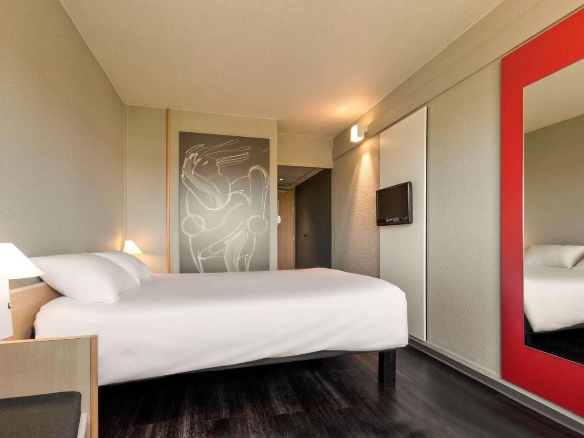 Готель Ibis Saint Dizier Екстер'єр фото