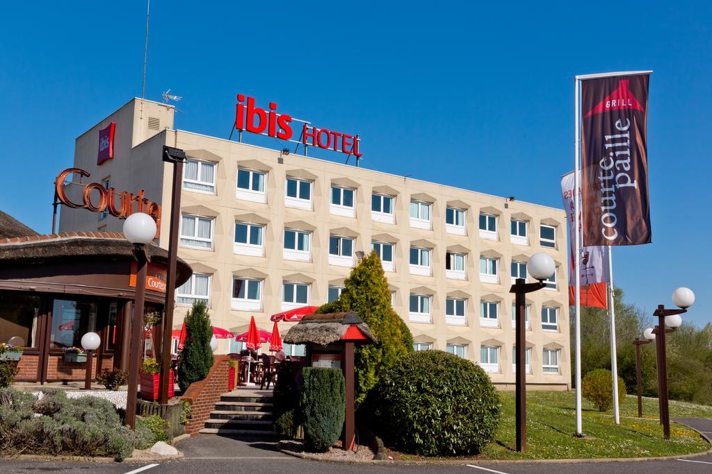 Готель Ibis Saint Dizier Екстер'єр фото
