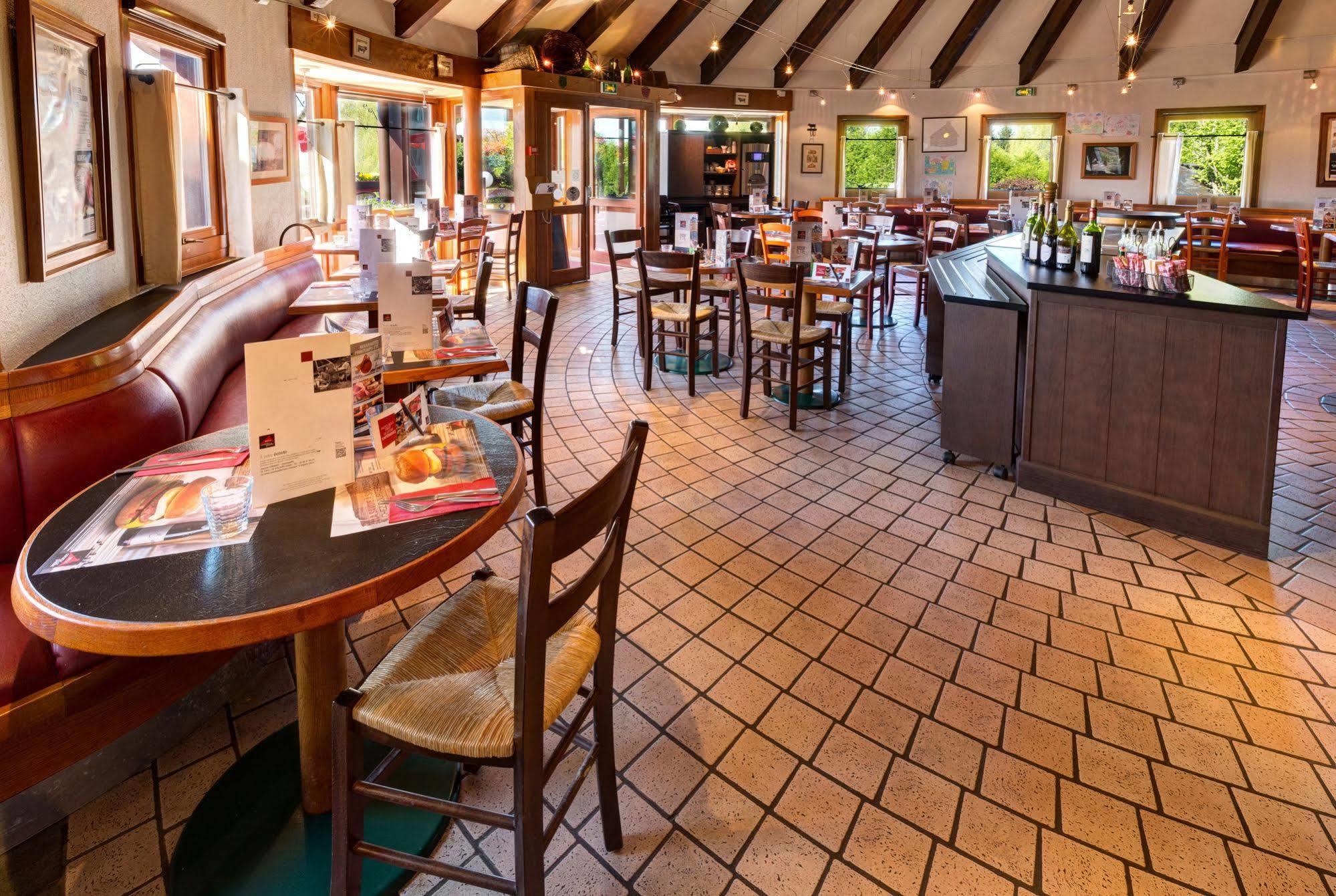 Готель Ibis Saint Dizier Екстер'єр фото